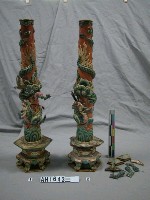 藏品(交趾燒龍鳳燭台一對)的圖片